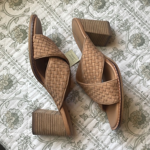 Joie Woven huarache Cross-strap Leather Sandals - Picture 4 of 6